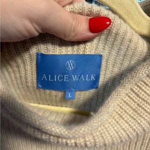 Alice Walk The Cashmere Mock Neck